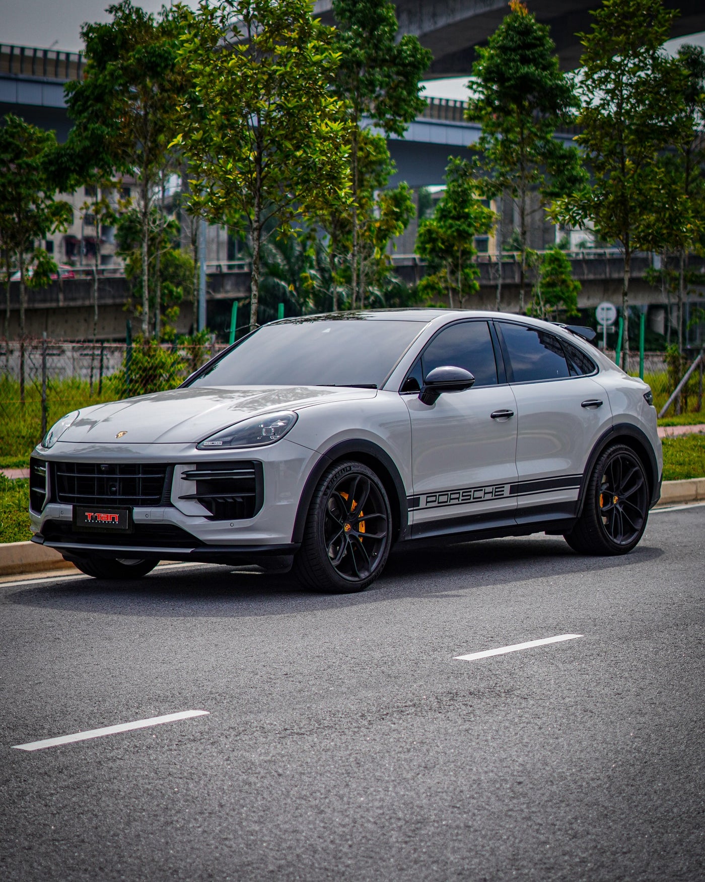 Porsche Cayenne (9YA / 9YB) Coilovers - TITAN SP-3 Suspension Kit