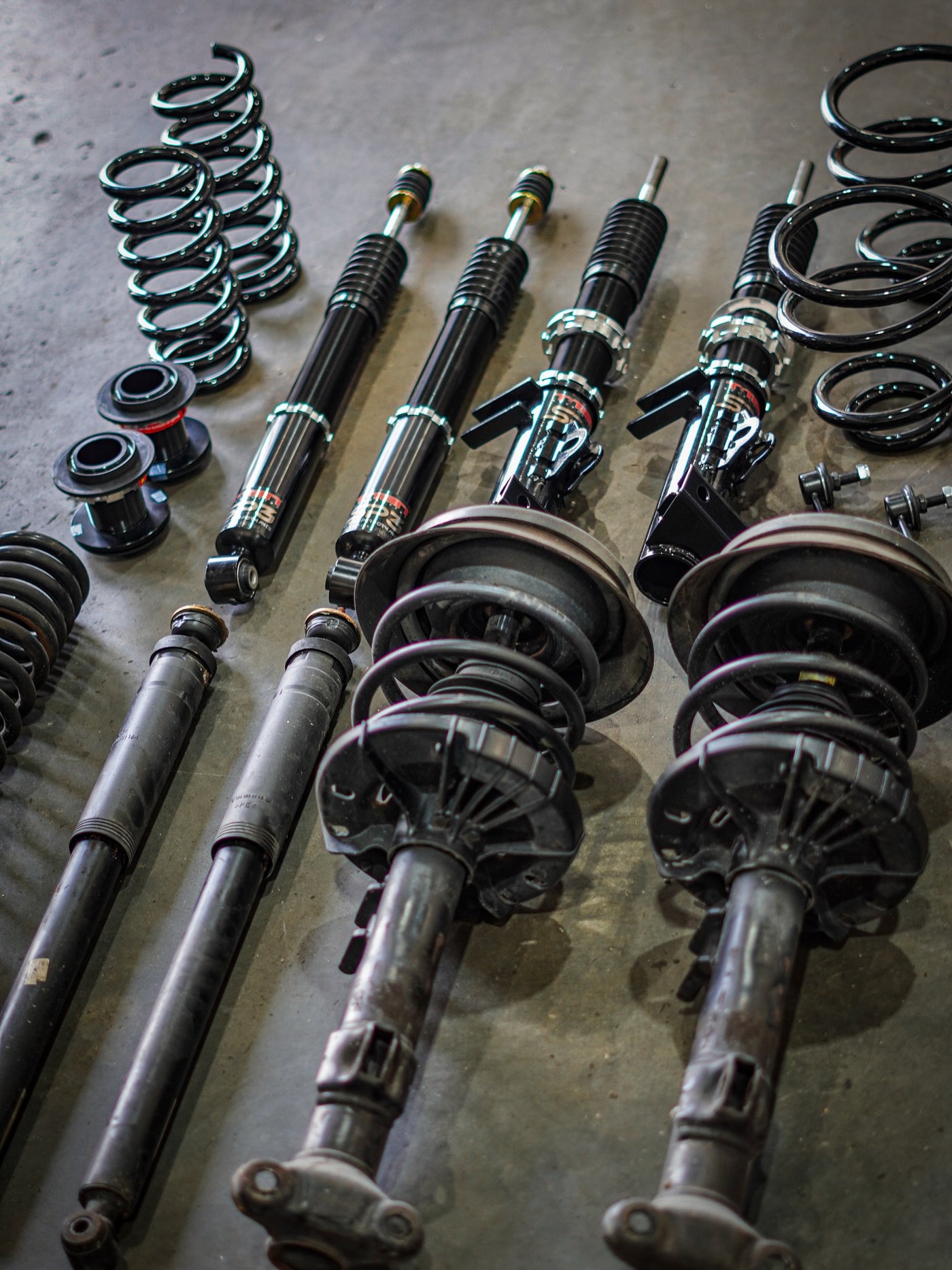 Mercedes-Benz C-CLASS W203 2WD Coilovers - TITAN SP-3 Suspension Kit