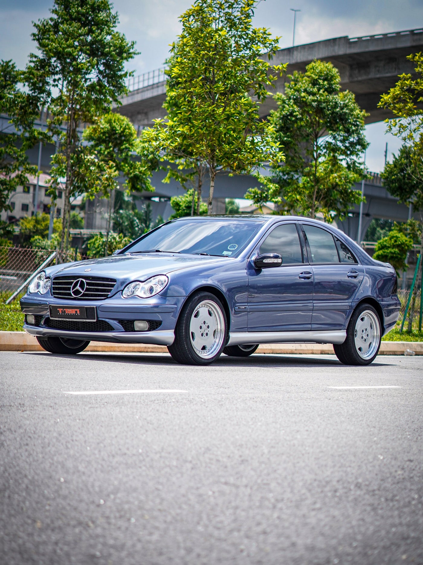Mercedes-Benz C-CLASS W203 2WD Coilovers - TITAN SP-3 Suspension Kit