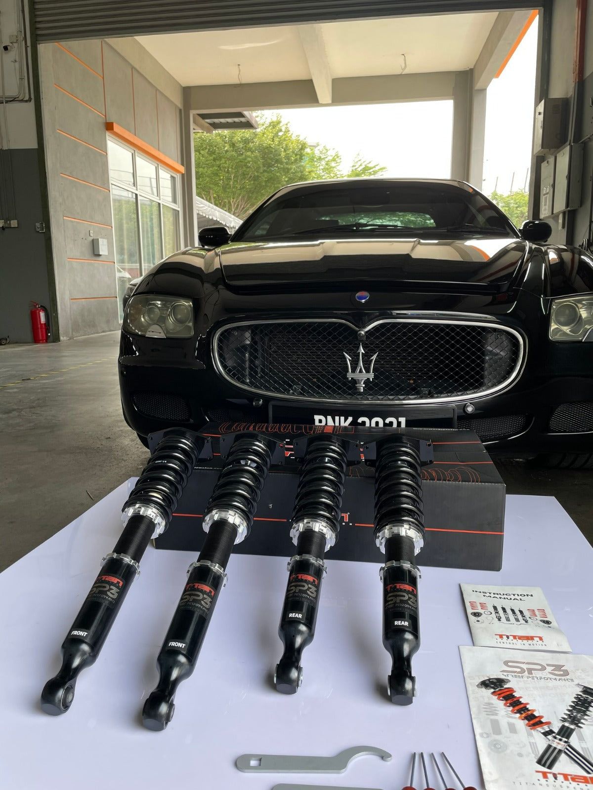 Maserati Quattroporte V (M139) Coilovers - TITAN SP3 Suspension Kit