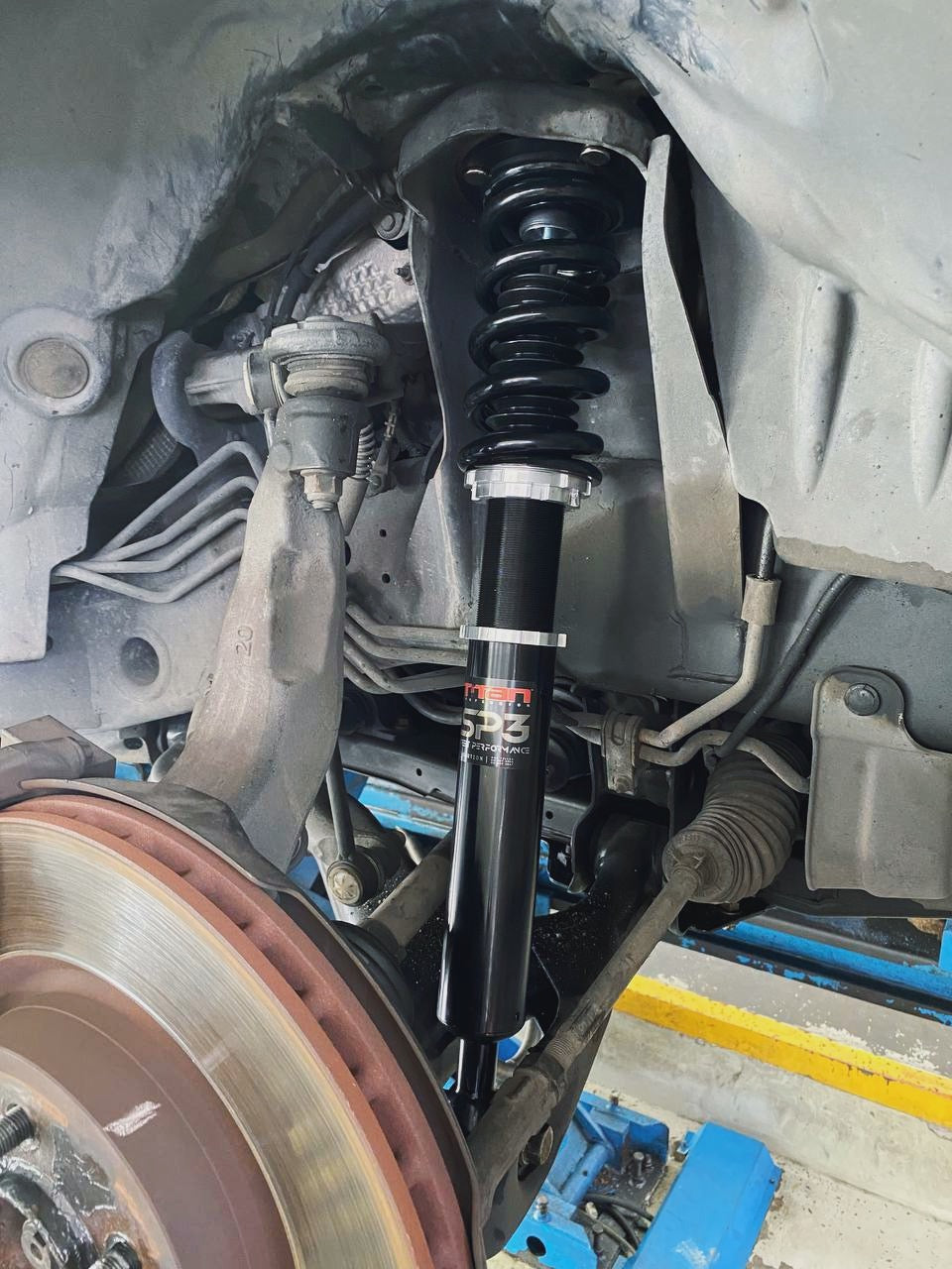 Range Rover Sport L320 - TITAN SP-3 Coilover Conversion Suspension Kit - TiTAN Suspension Australia