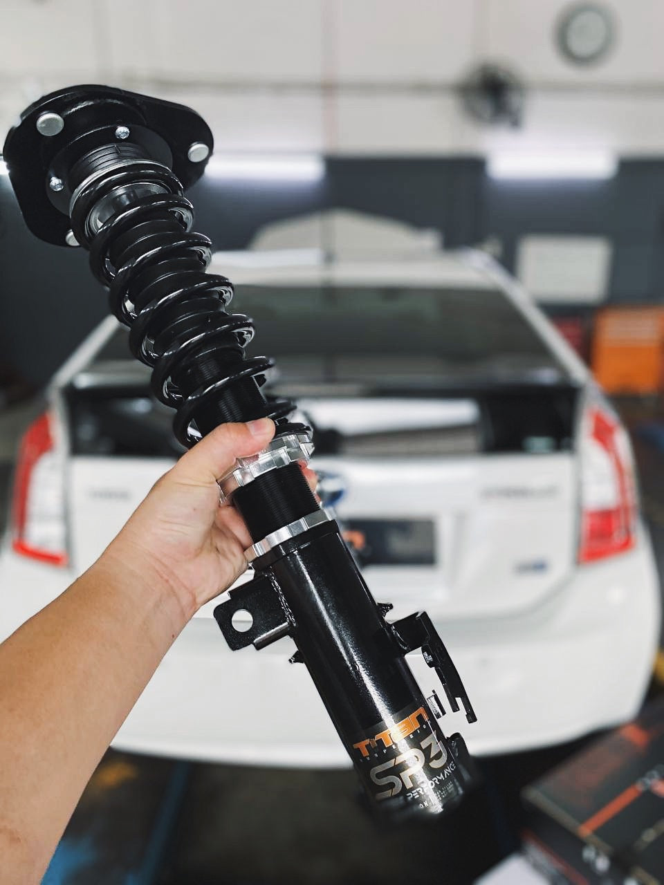 Toyota Prius XW30 (ZVW30) - TITAN SP-3 Coilover Suspension Kit
